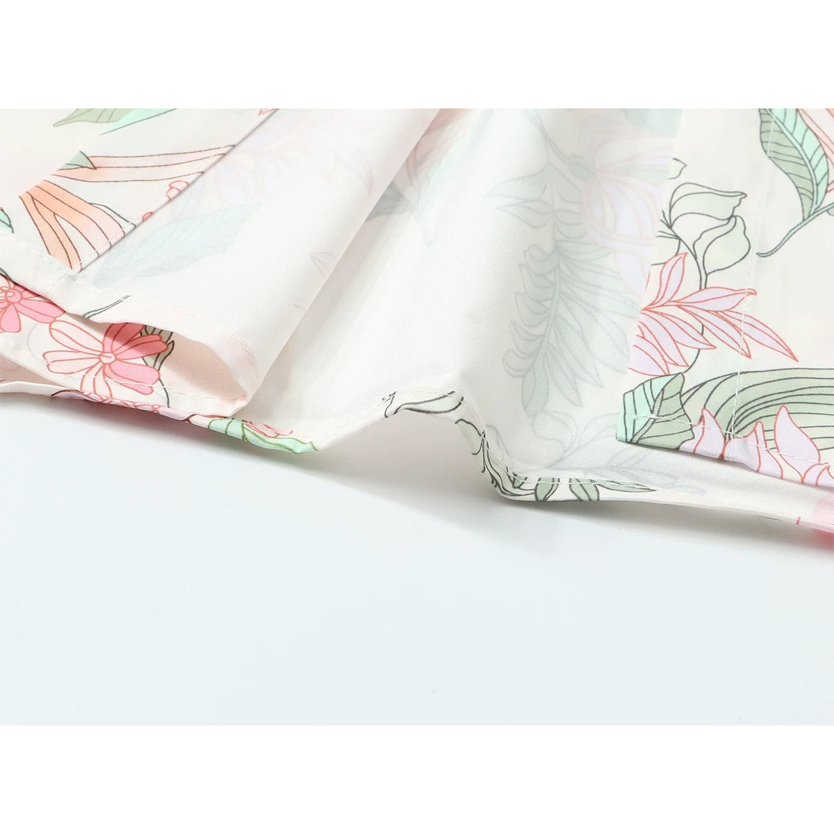 花と植物の挿絵シャツ - Pink / Mint Green