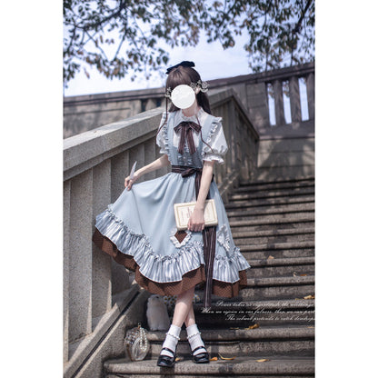 幻想のお嬢様のジャンパースカートとブラウス