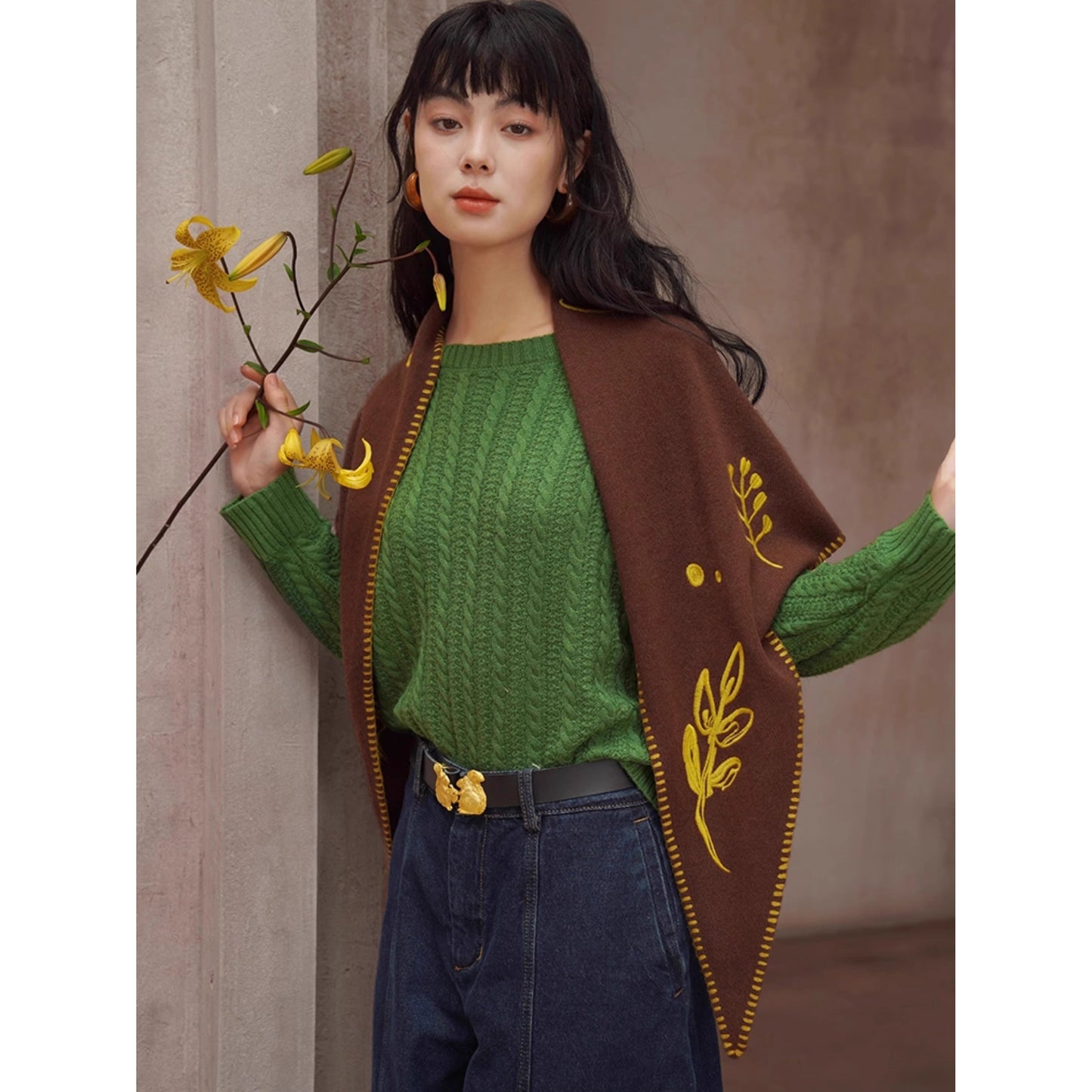 ケーブル編みのレトロセーター