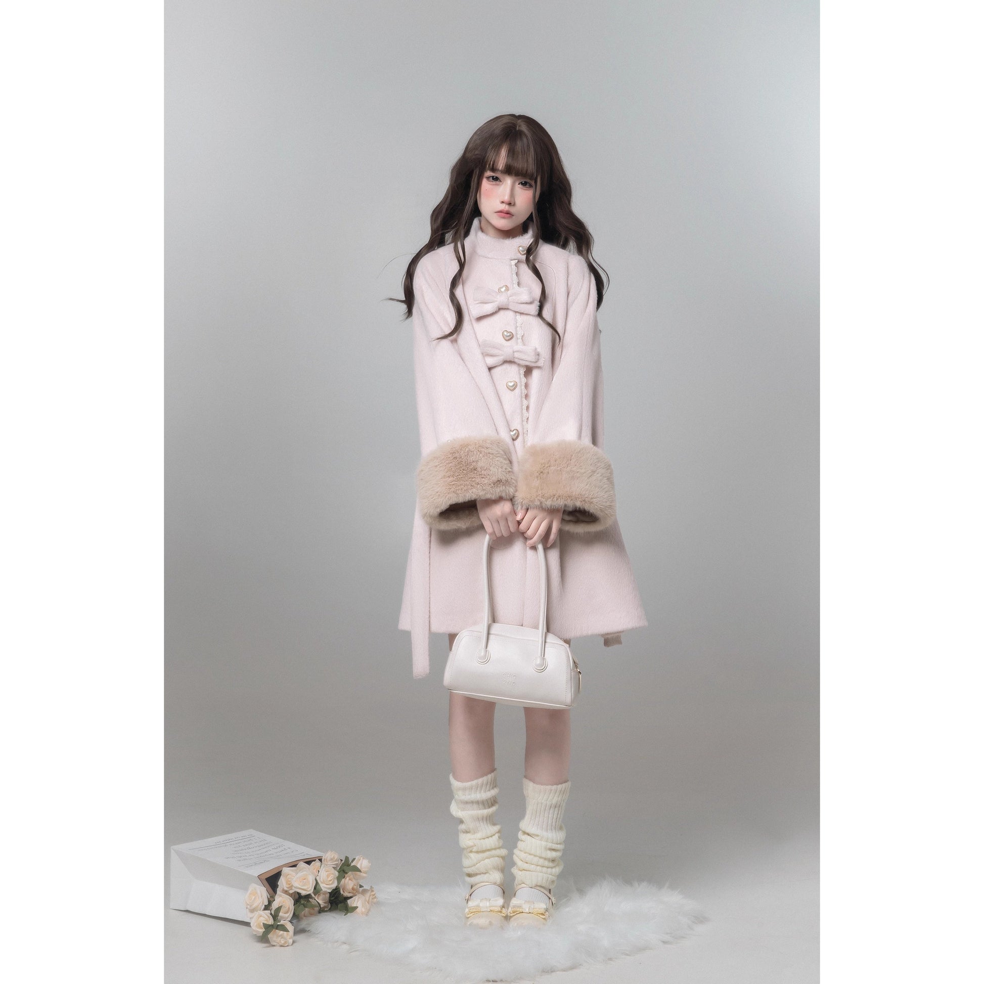 桜色のお嬢様のリボンファーウールコート