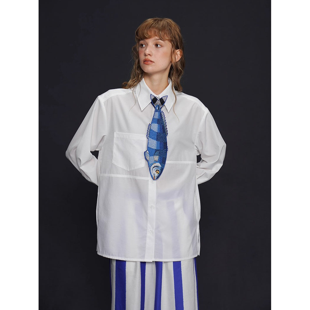 構築と余白のロングスリーブシャツ