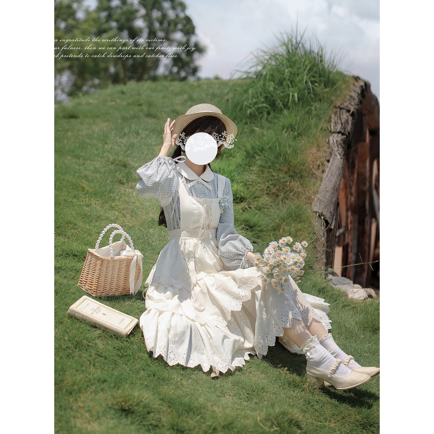 幻想曲を奏でる刺繍ジャンパースカートとブラウス