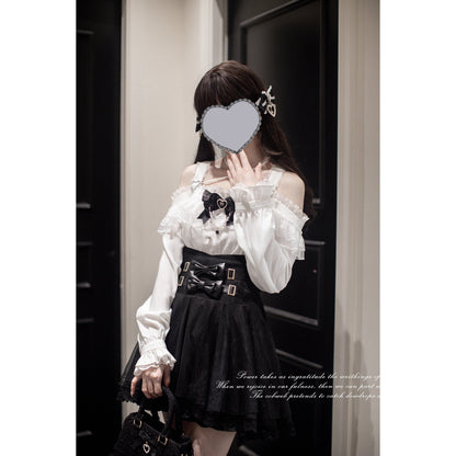 夜曲を奏でるお嬢様のフリルトップスとコルセットスカート