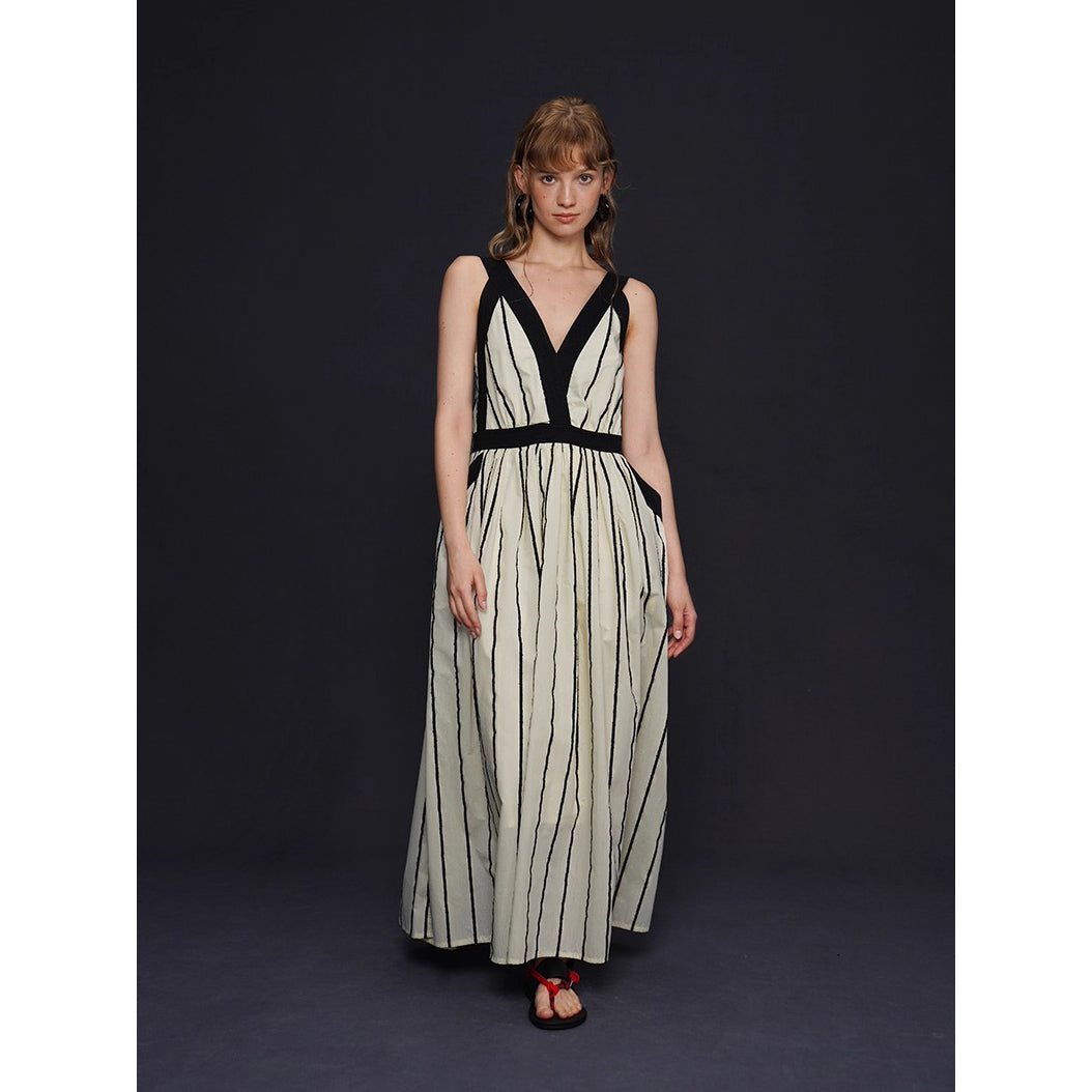 生成の縦縞ストライプワンピース