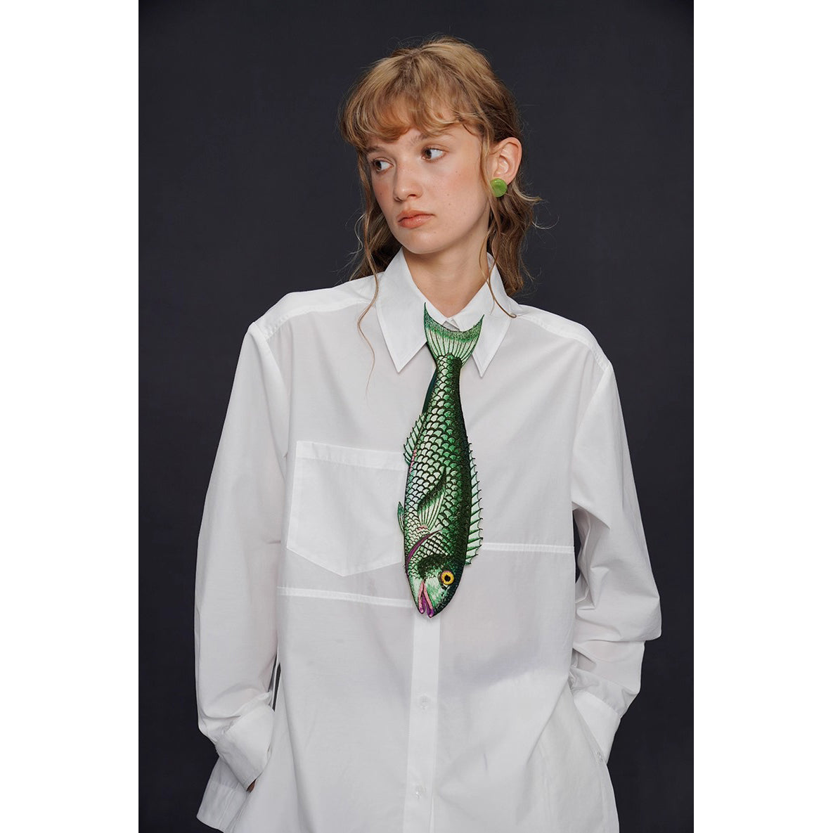 お魚の刺繍ネクタイ（グリーン）