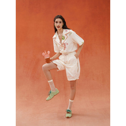 サボテンと花の刺繍レトロブラウス