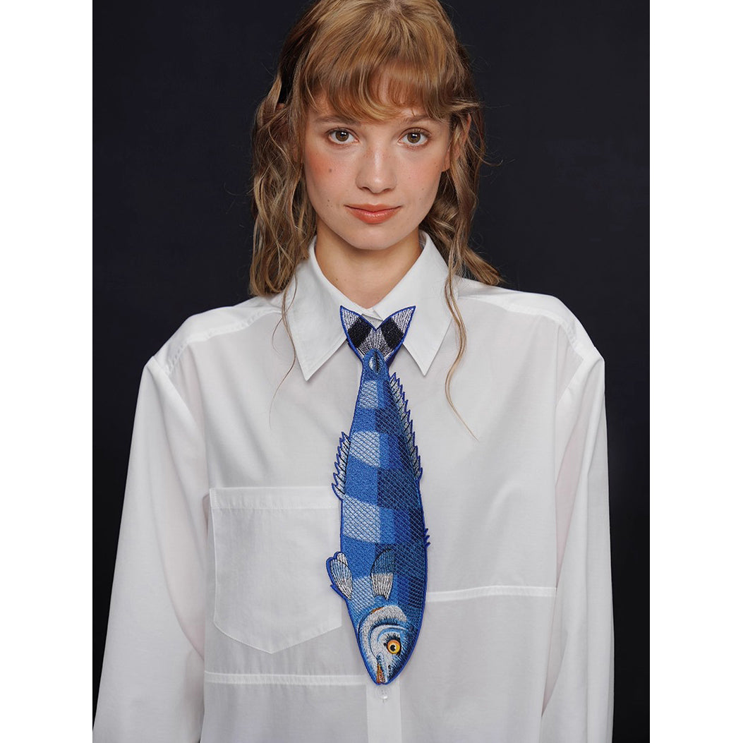 お魚の刺繍ネクタイ（ブルー）