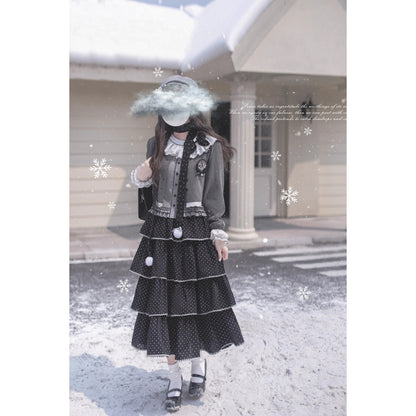 霧色のお嬢様トップスとティアードスカートとカーディガン