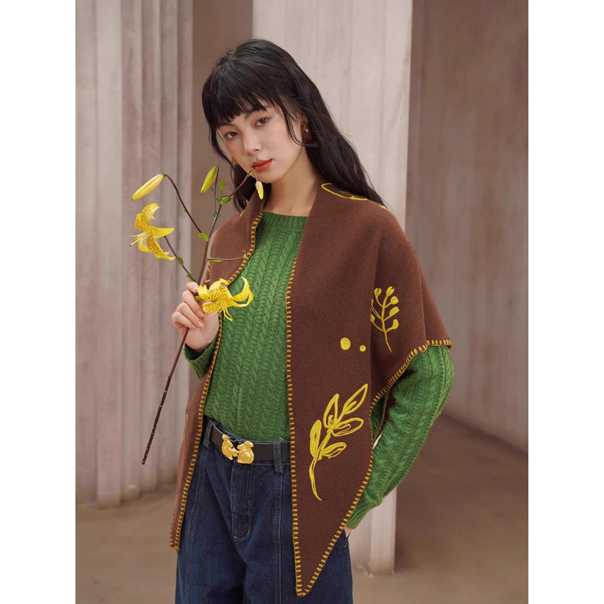 黄金のリスの留め具レザーベルト