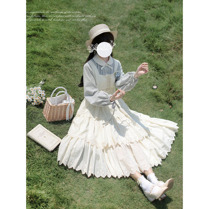 幻想曲を奏でる刺繍ジャンパースカートとブラウス