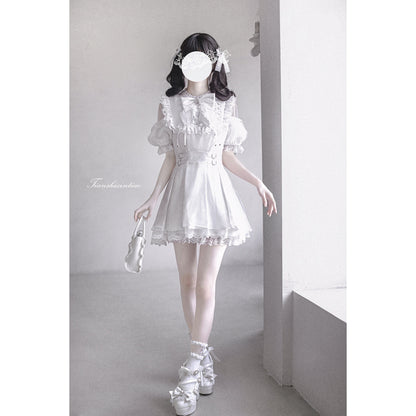 純白の天使の刺繍フリルワンピース