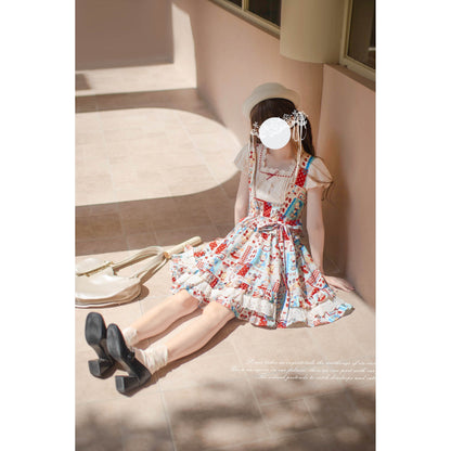 絵本のお嬢様のジャンパースカートとトップス