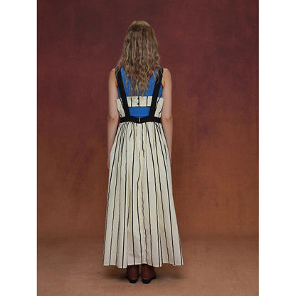 生成の縦縞ストライプワンピース