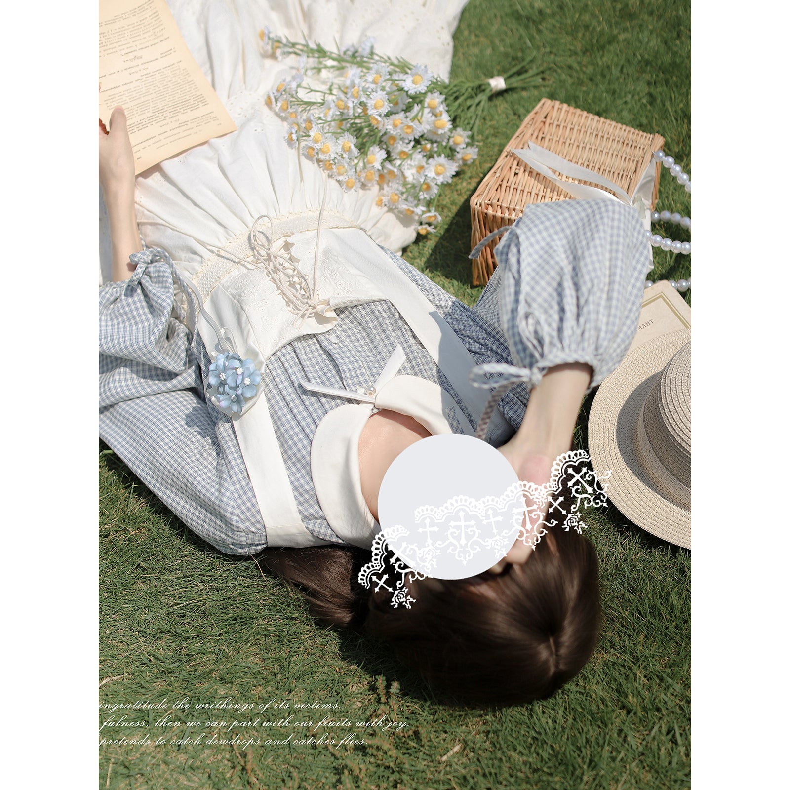 幻想曲を奏でる刺繍ジャンパースカートとブラウス