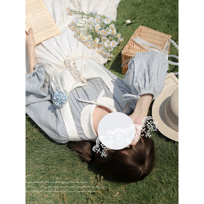 幻想曲を奏でる刺繍ジャンパースカートとブラウス