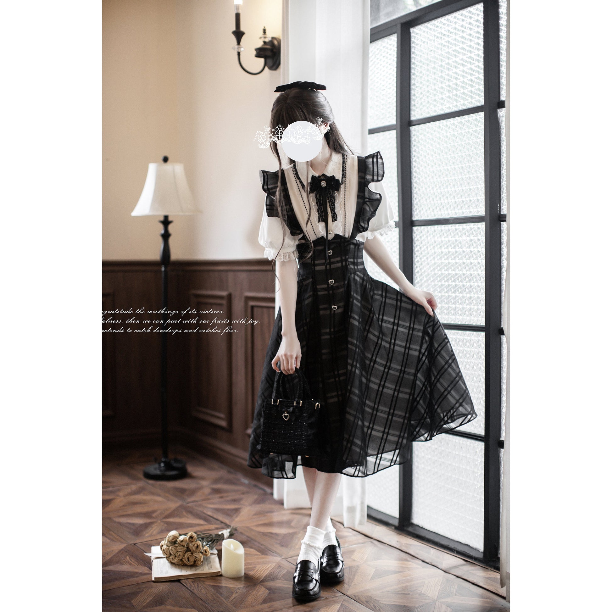 黒墨格子柄のジャンパースカートとブラウス - ロング丈
