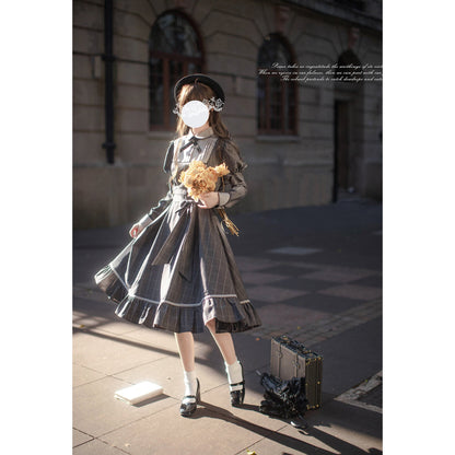 薄墨格子柄のクラシカルワンピース