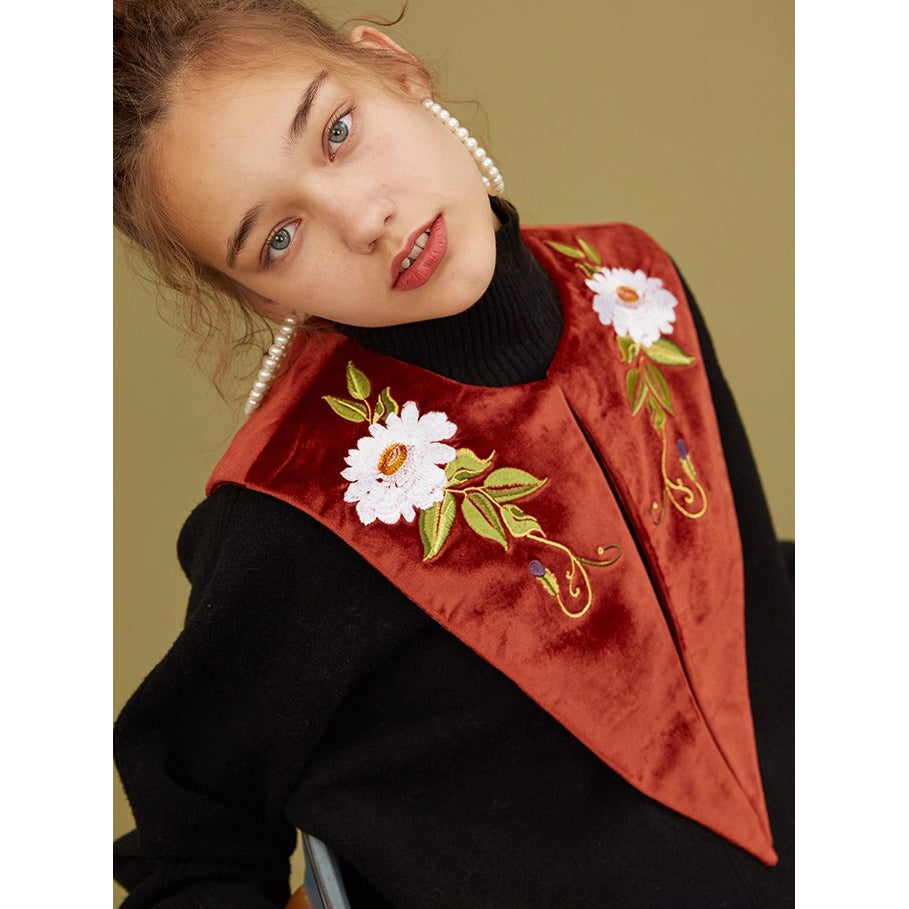 花絵の刺繍付け襟