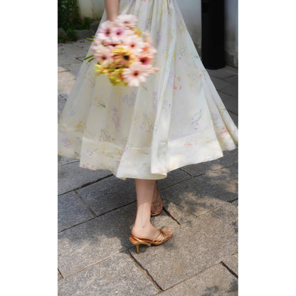 庭園の花水彩のクラシックワンピース