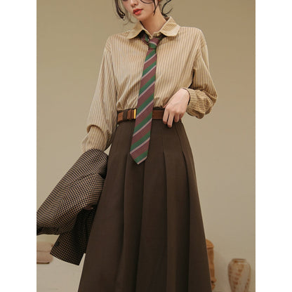 文学令嬢のストライプブラウス