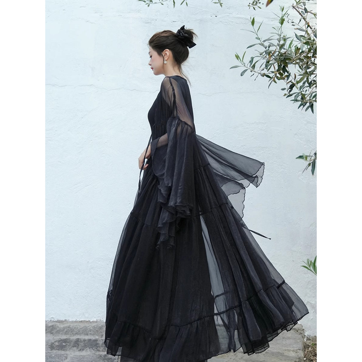 漆黒のお嬢様のロングカーディガン