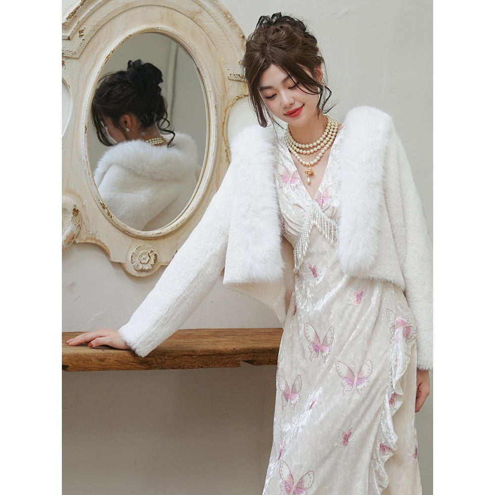 純白の王妃のファージャケット