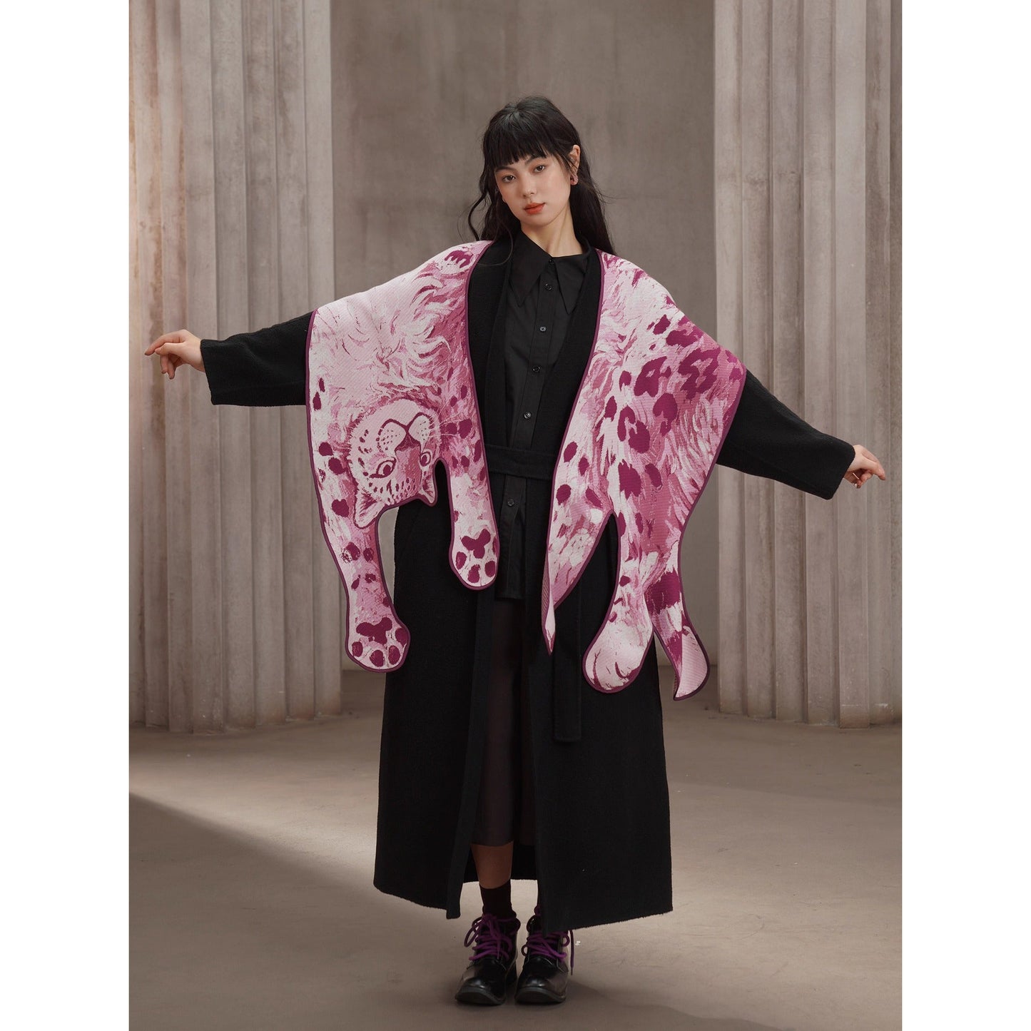 豹の挿絵ニットストール