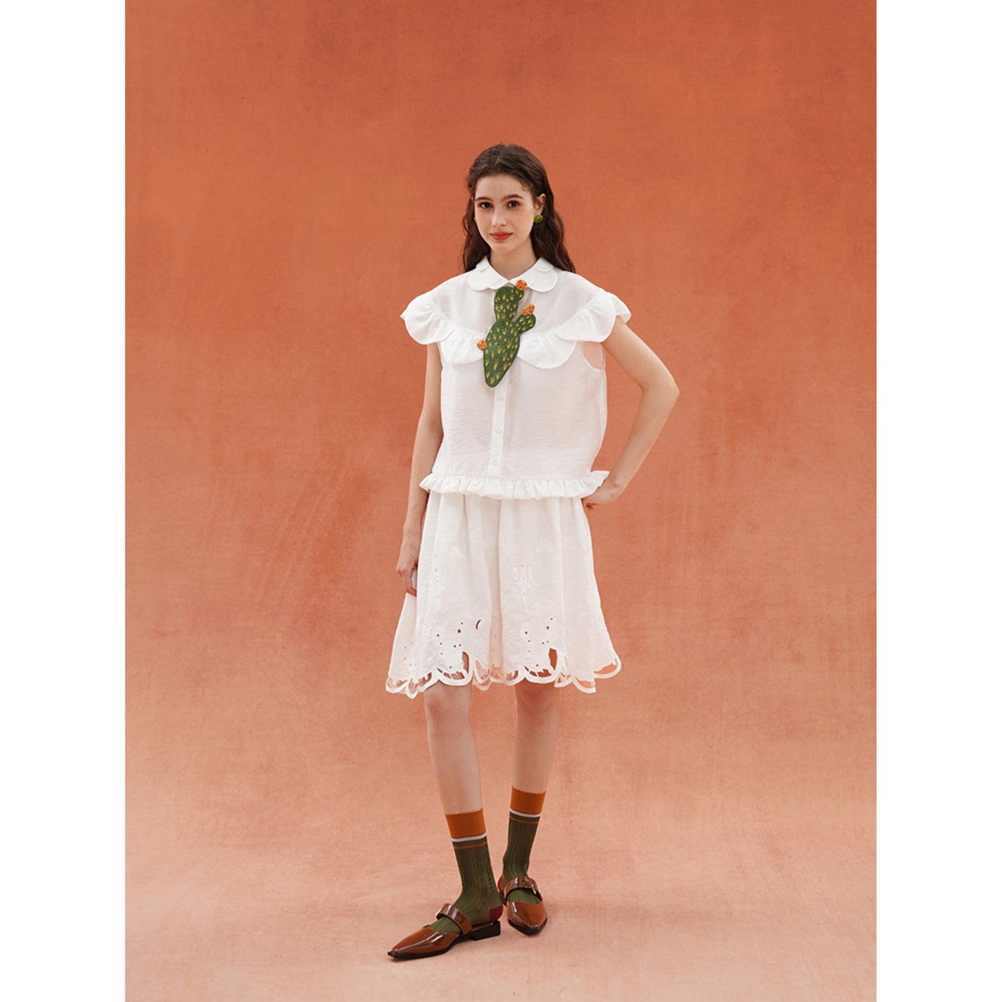 サボテンと花の刺繍ネクタイ - Dark Green