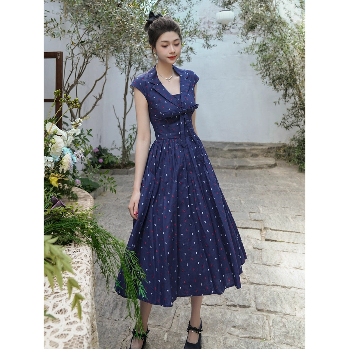 濃紺の錨の挿絵ヘップバーンワンピース