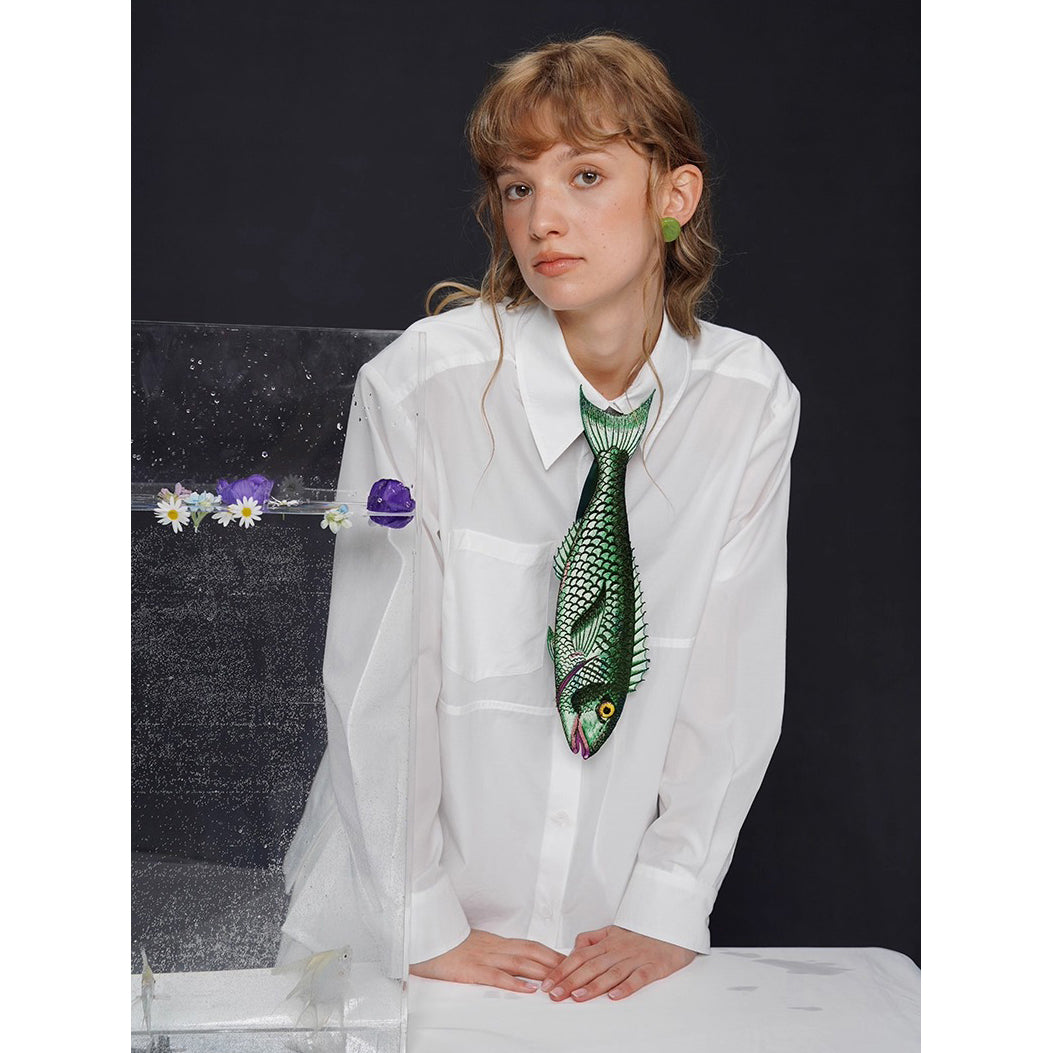 お魚の刺繍ネクタイ（グリーン）