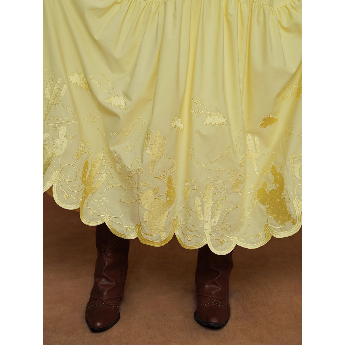 サボテンの刺繍ブラウスとスカート - Yellow