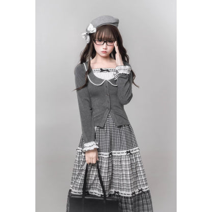 書斎のお嬢様のドッキングトップスとティアードスカート