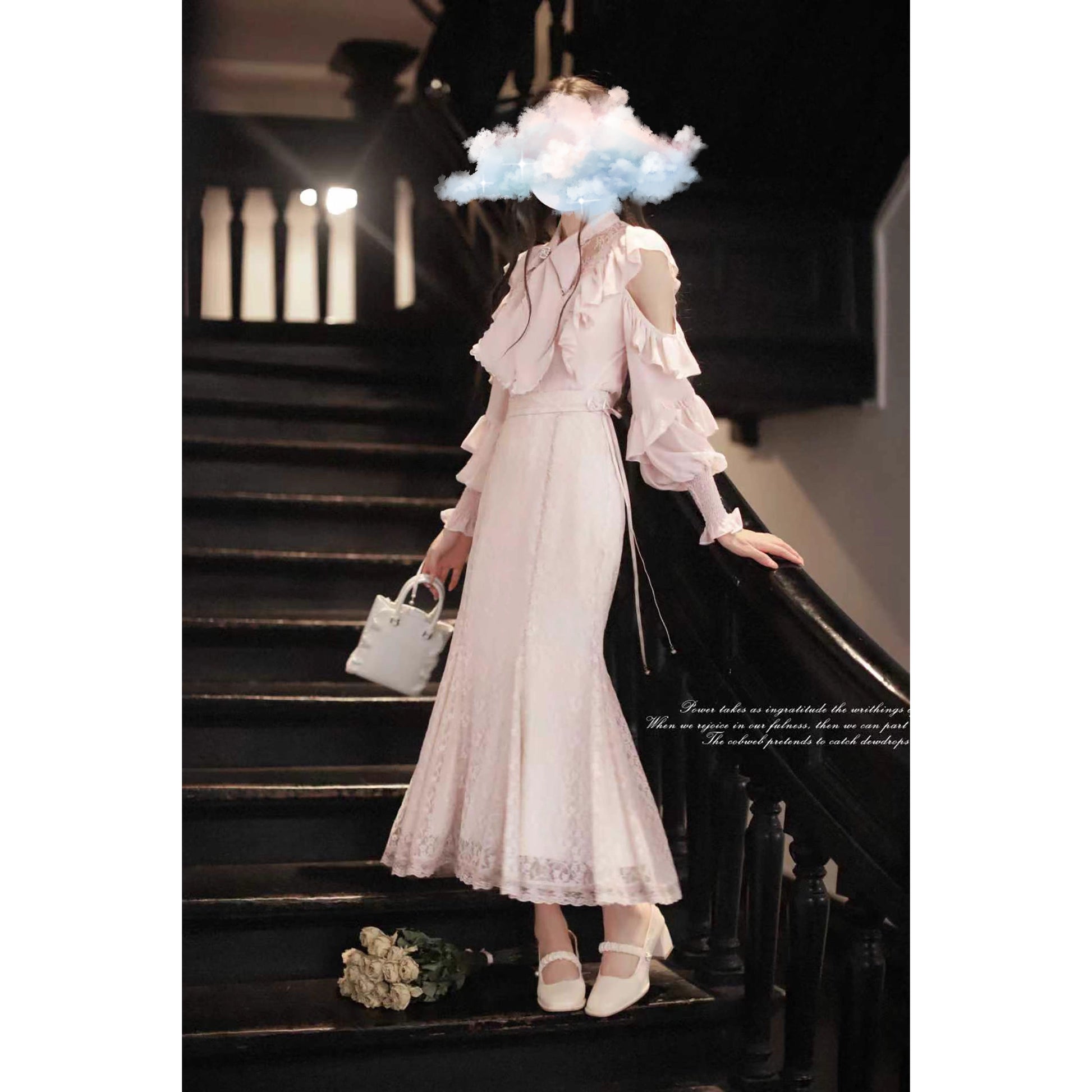 薄桜の令嬢のリボンブラウスとマーメイドスカート