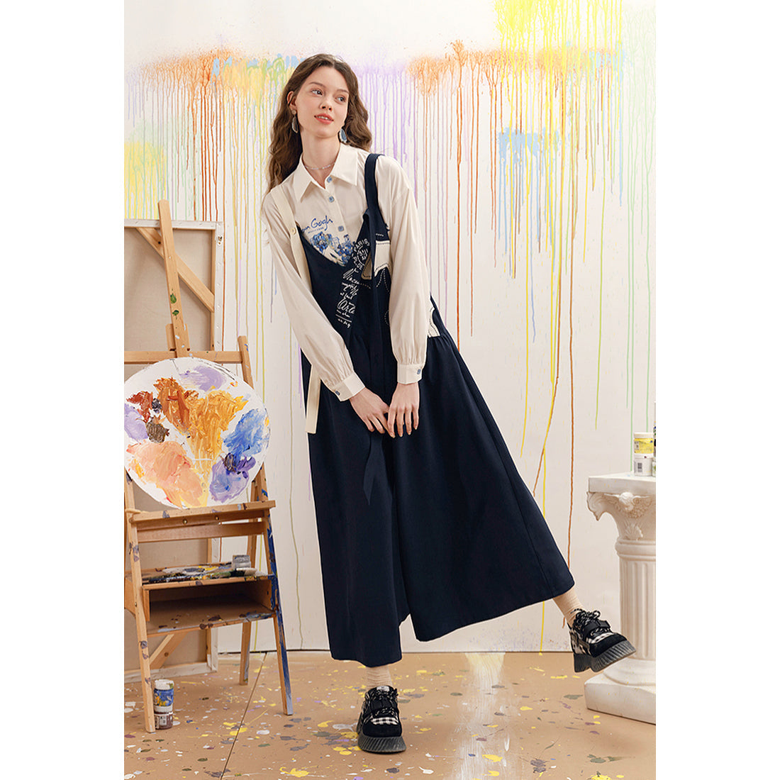 馬の石膏像の刺繍サロペットパンツ