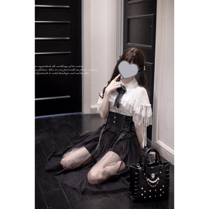 夜曲を奏でるお嬢様のトップスとコルセットチュールスカート