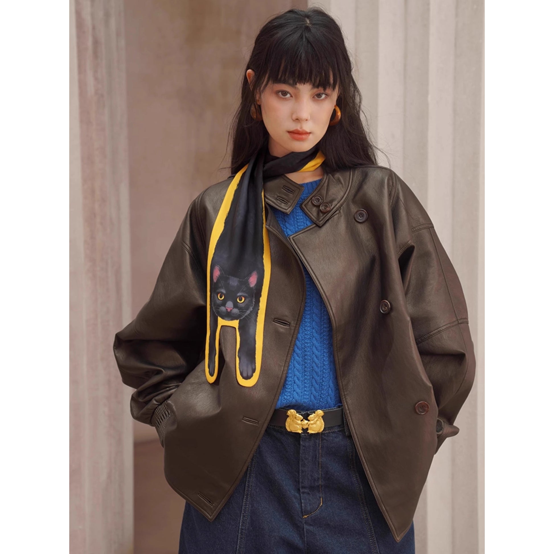 黒猫の挿絵マフラー