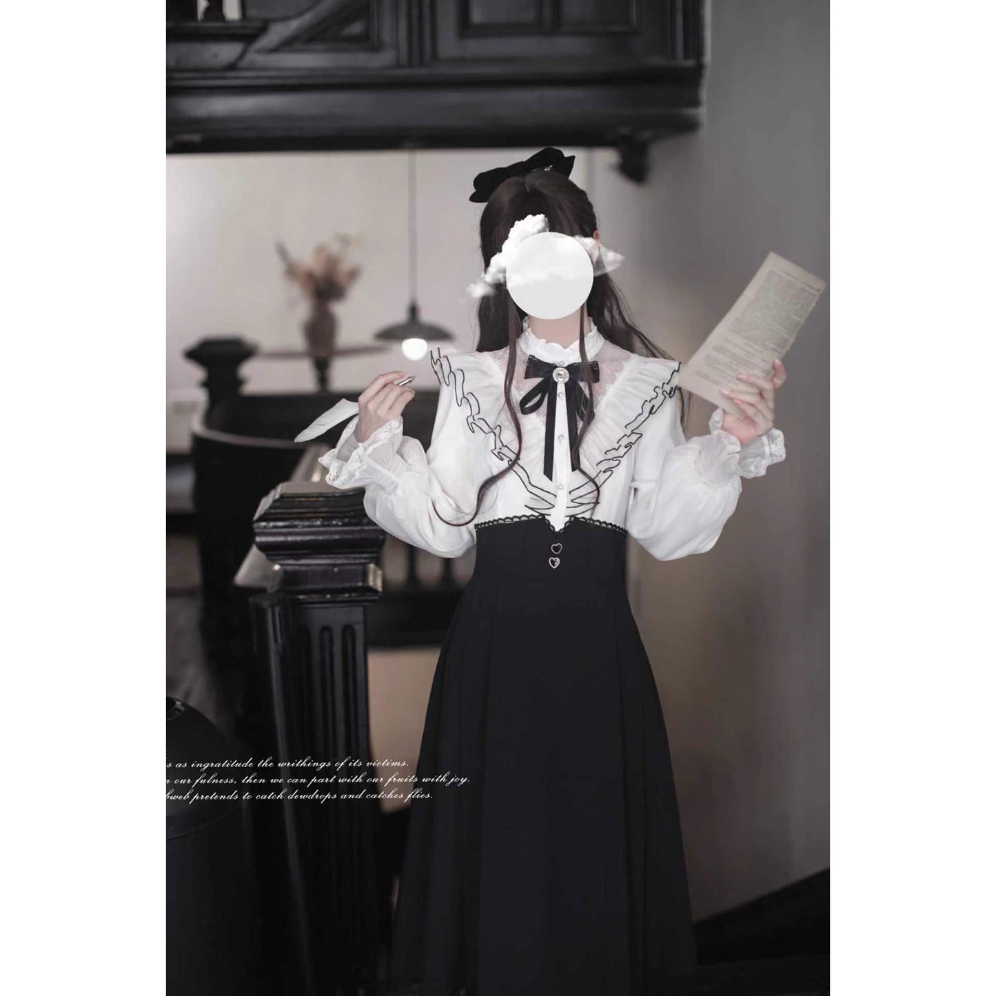 旋律を奏でる令嬢のクラシカルワンピース