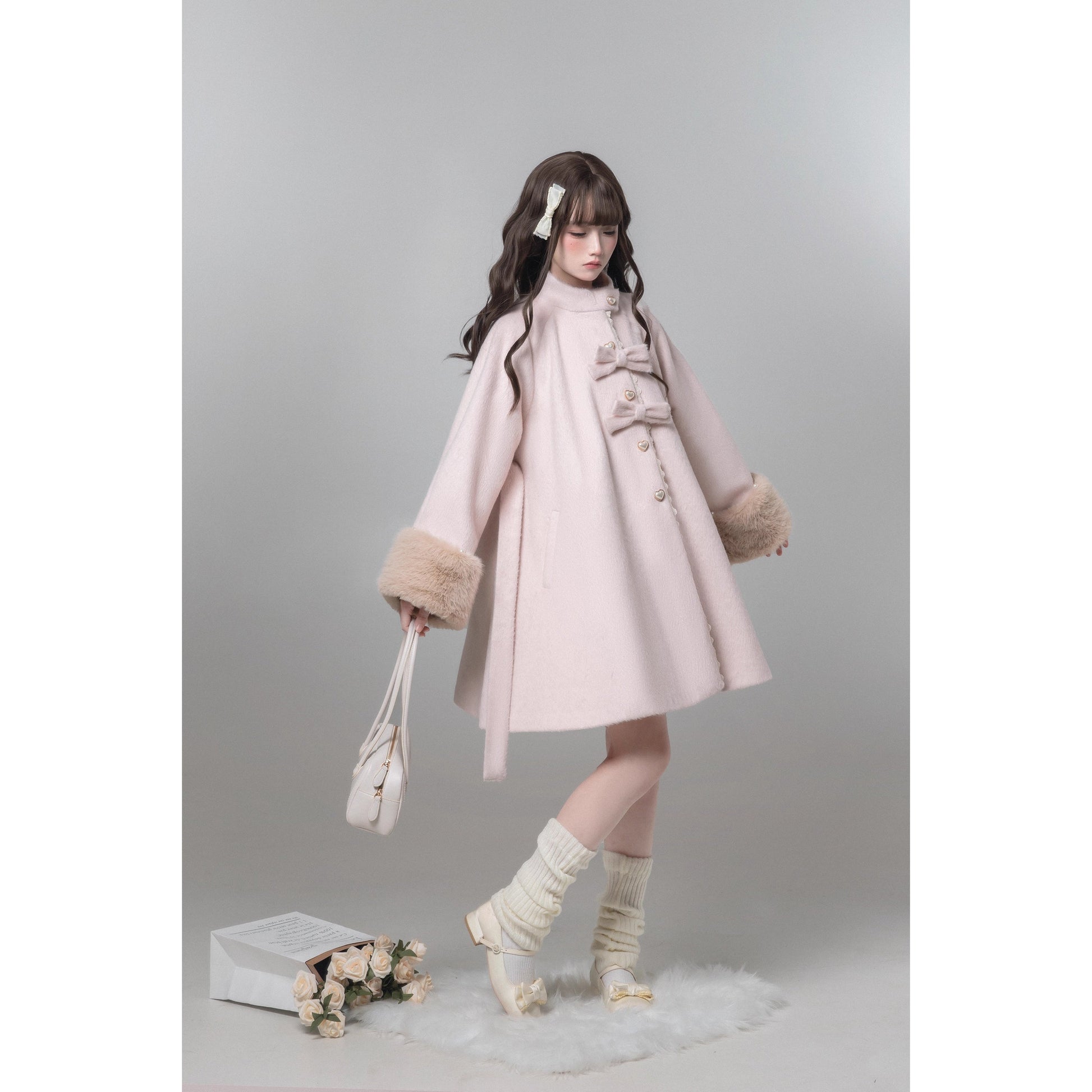 桜色のお嬢様のリボンファーウールコート