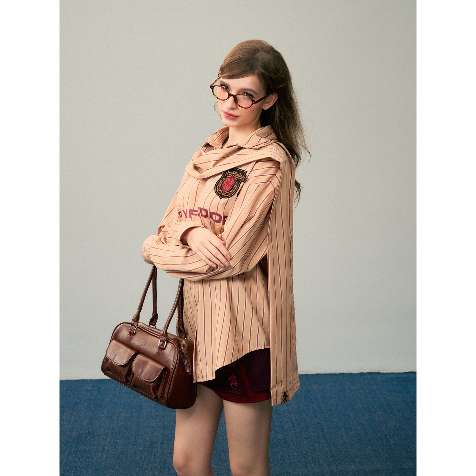 魔法学校の刺繍キュロットスカート