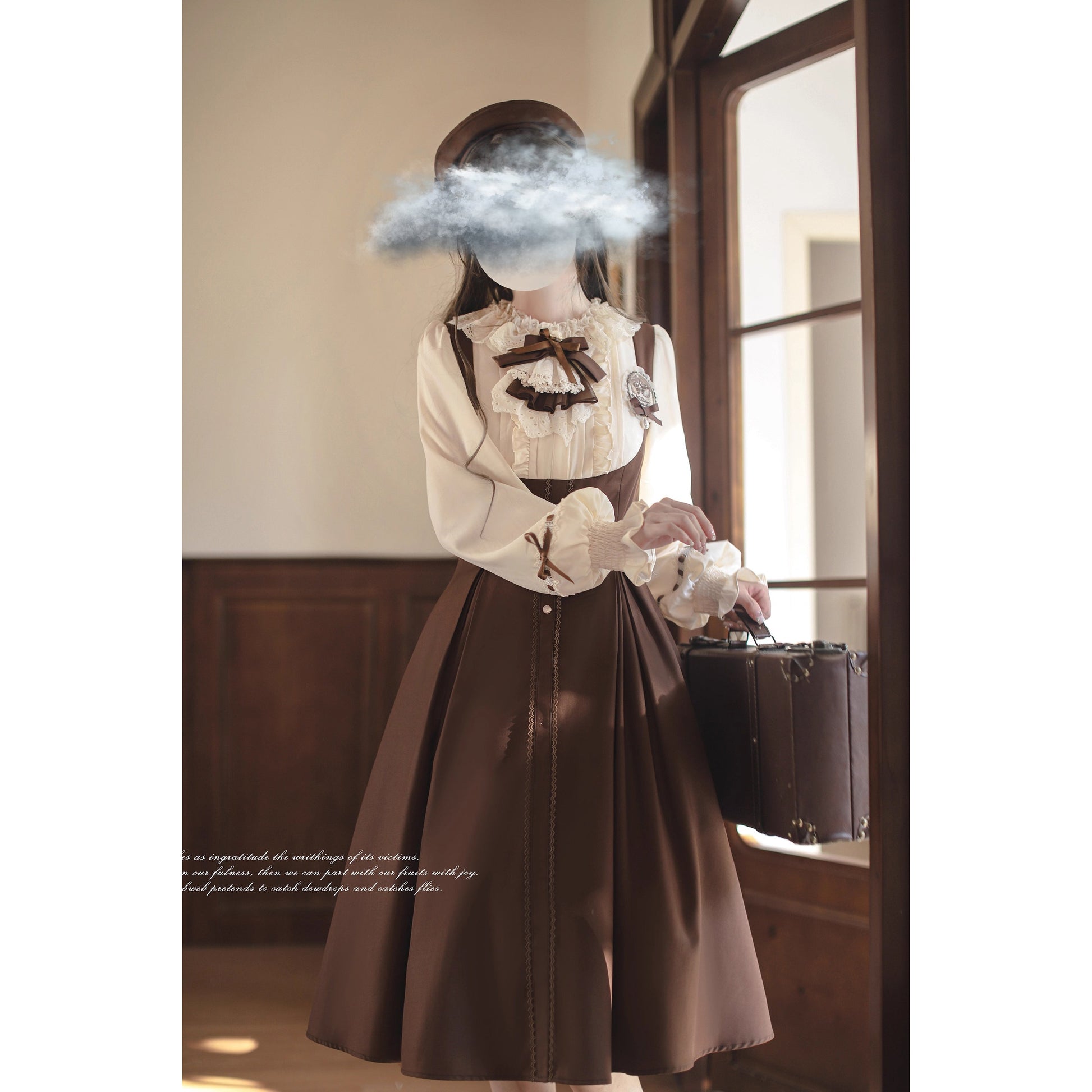 英国令嬢のクラシカルドッキングワンピースとケープ - Brown
