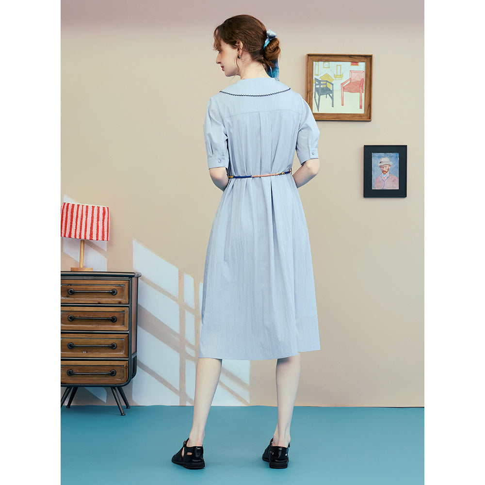 オーヴェルの教会の刺繍ワンピース