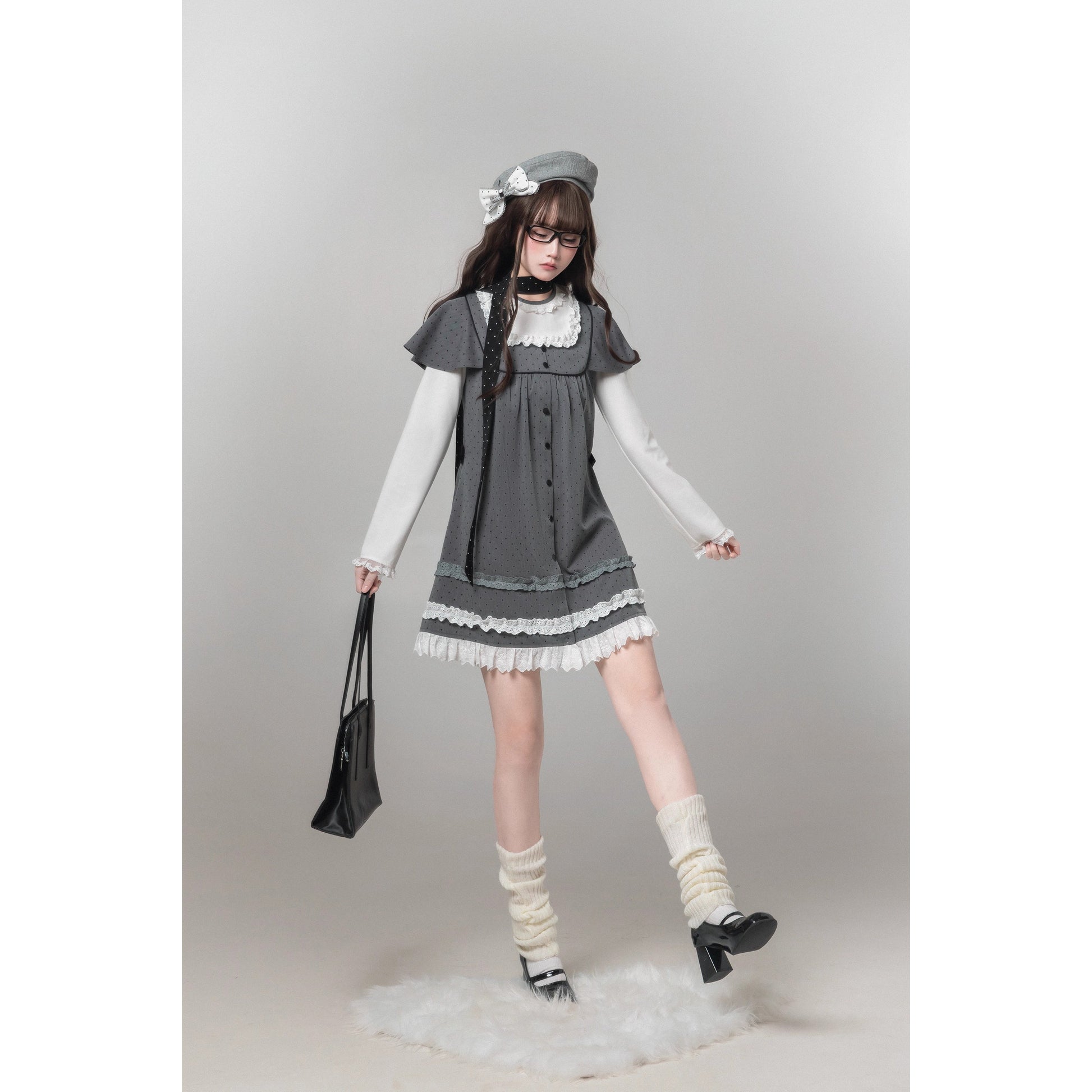 書斎のお嬢様のドッキングワンピース