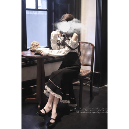 夜会の令嬢のニットトップスとマーメイドスカート