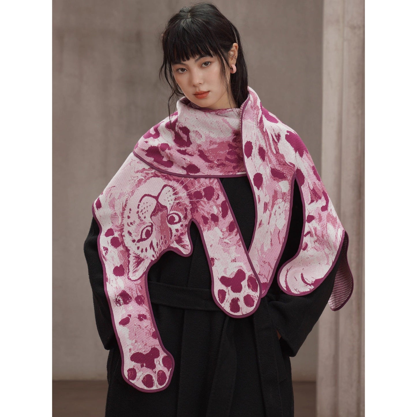 豹の挿絵ニットストール