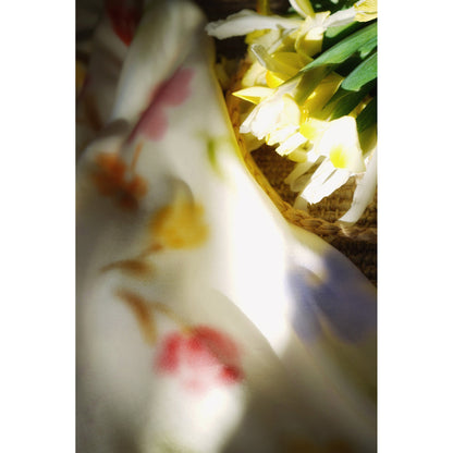 滲んだ花柄プリーツスカート