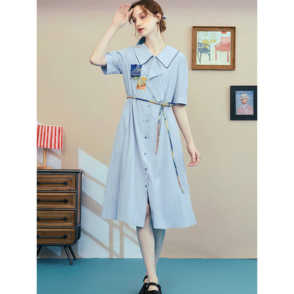 オーヴェルの教会の刺繍ワンピース