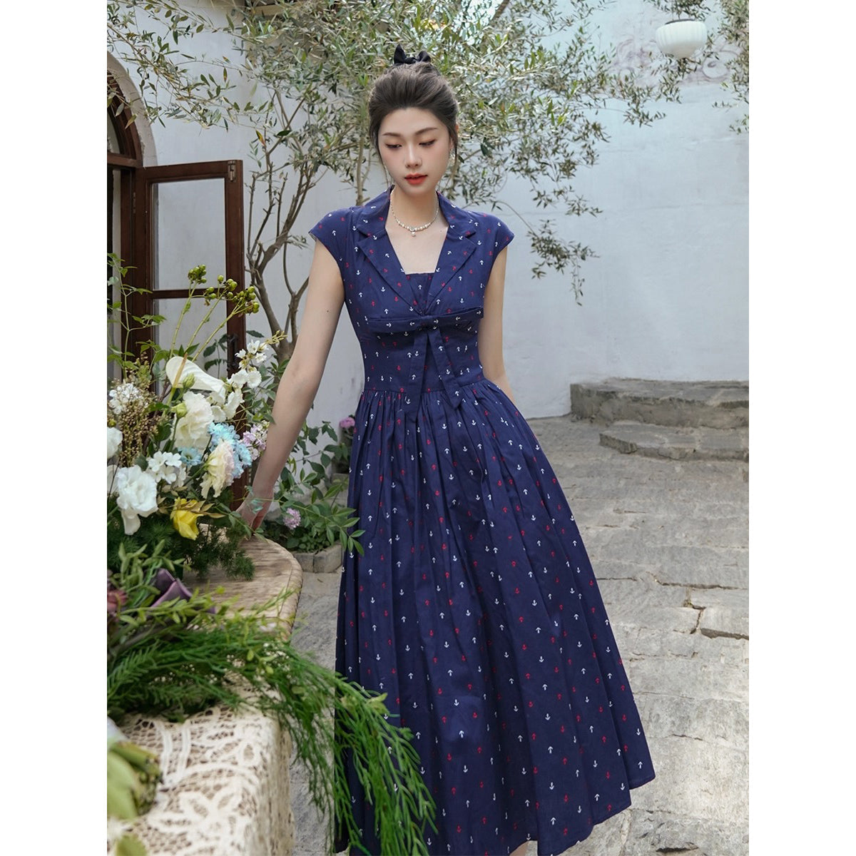 濃紺の錨の挿絵ヘップバーンワンピース