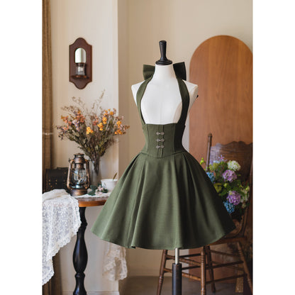 英国のお嬢様のクラシカルジャンパースカート - ショート丈（モスグリーン）