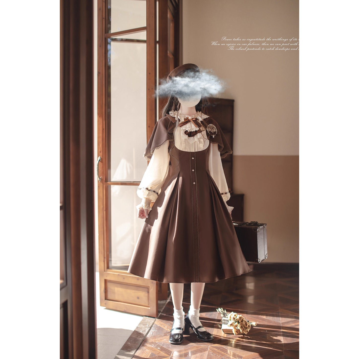 英国令嬢のクラシカルドッキングワンピースとケープ - Brown