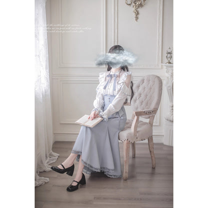 水色の令嬢のフリルトップスとコルセットスカート